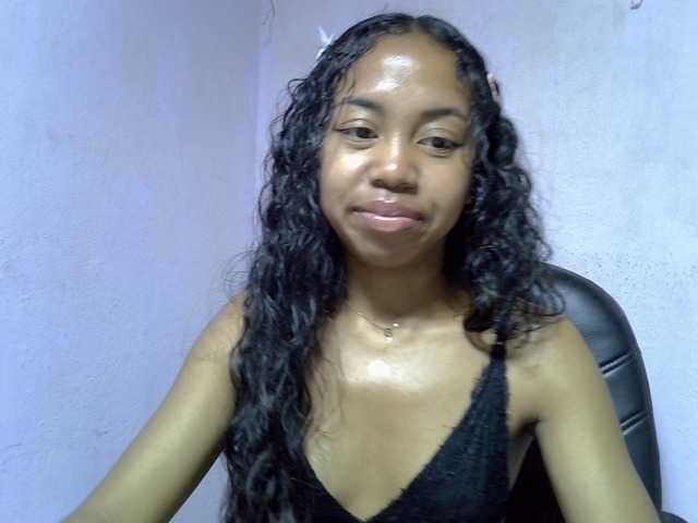 Oceane1 live cam on BongaCams