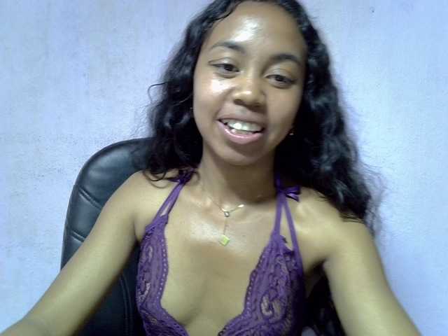 Oceane1 live cam on BongaCams