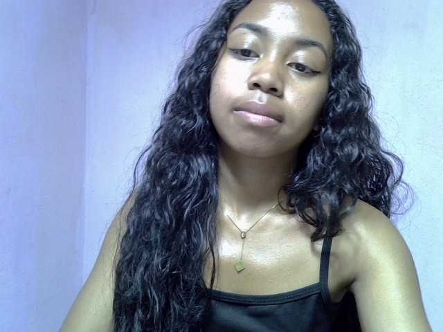 Oceane1 live cam on BongaCams