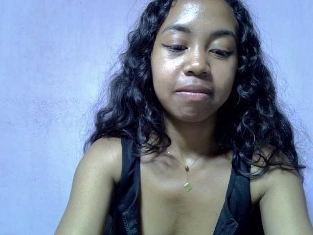 Oceane1 live cam on BongaCams