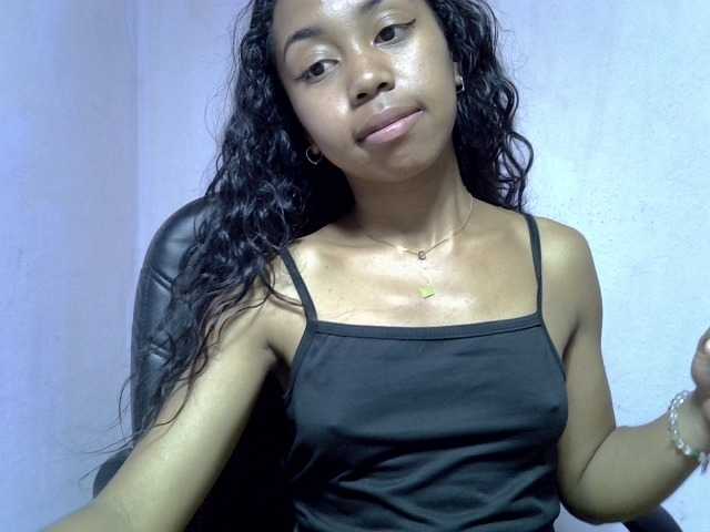 Oceane1 live cam on BongaCams