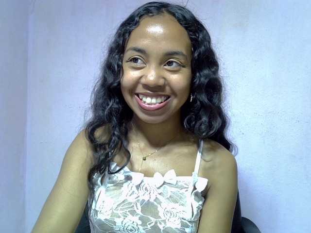 Oceane1 live cam on BongaCams