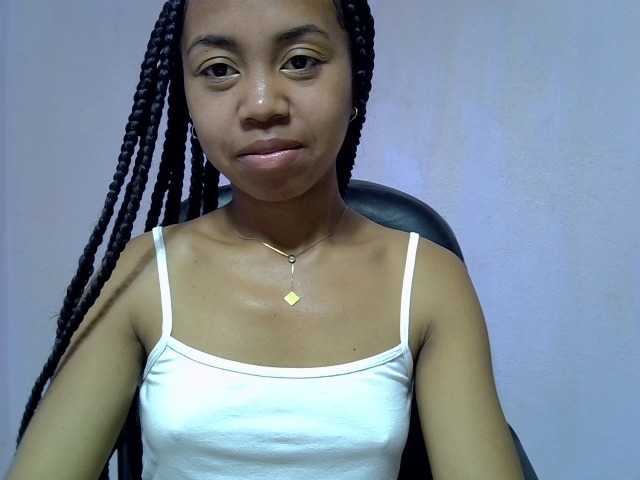 Oceane1 live cam on BongaCams