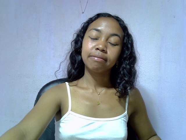 Oceane1 live cam on BongaCams