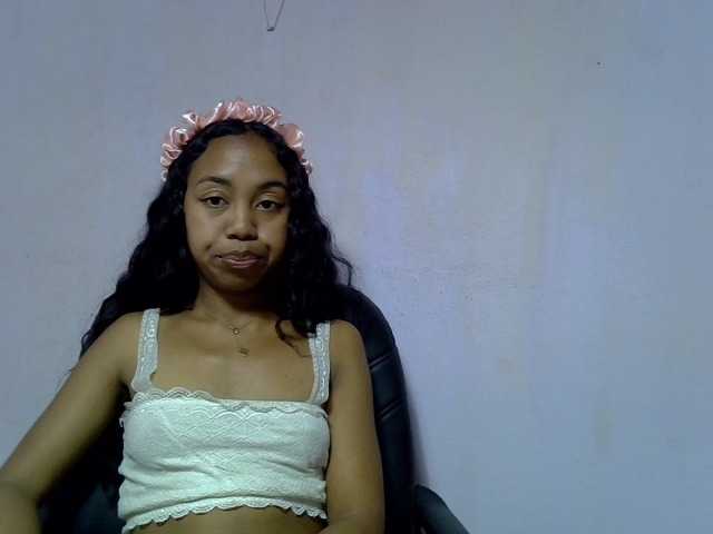 Oceane_Bianca live cam on BongaCams