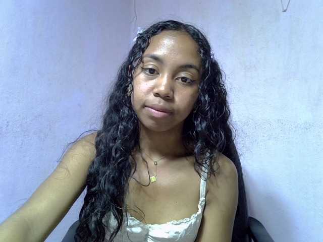 Oceane1 live cam on BongaCams