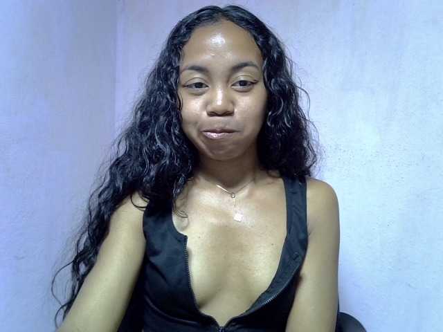 Oceane1 live cam on BongaCams
