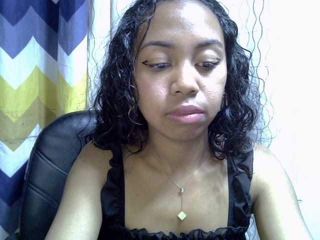 Oceane1 live cam on BongaCams
