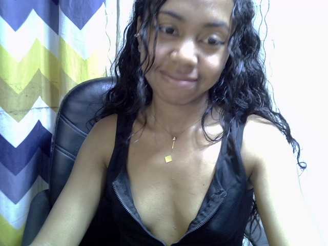 Oceane1 live cam on BongaCams