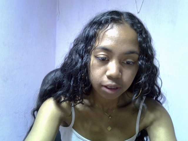 Oceane1, live now on BongaCams