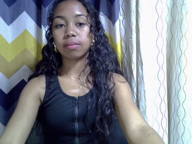 Oceane1 live cam on BongaCams