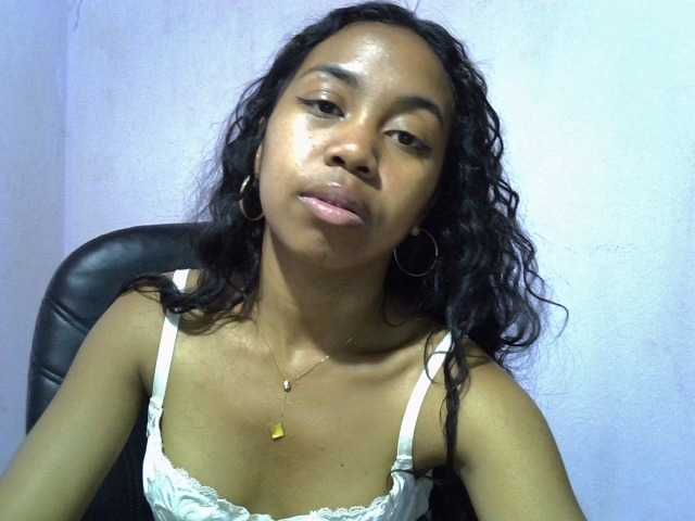 Oceane1 live cam on BongaCams