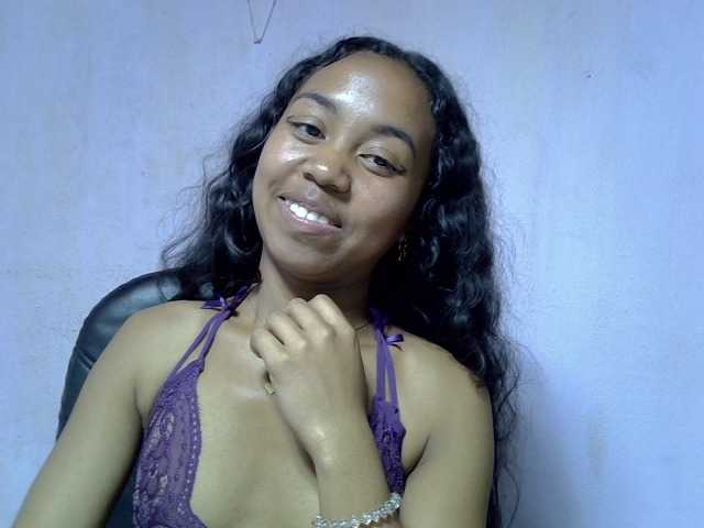 Oceane1 live cam on BongaCams