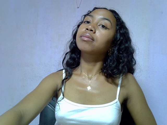 Oceane1 live cam on BongaCams