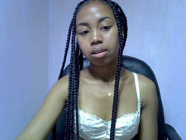 Oceane1 live cam on BongaCams
