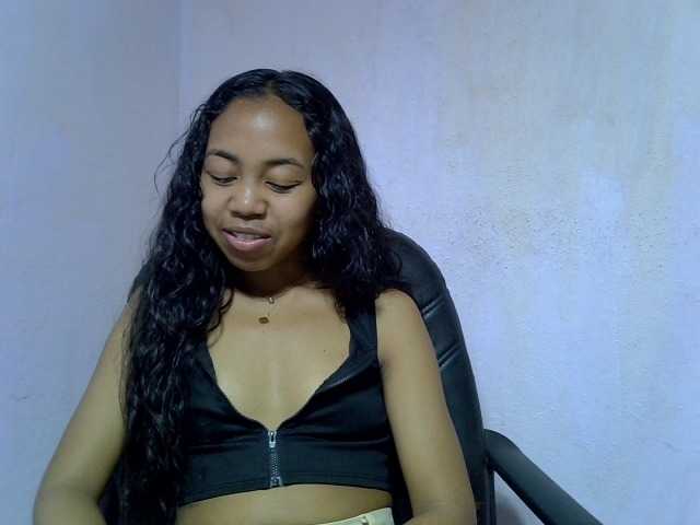 Oceane1 live cam on BongaCams