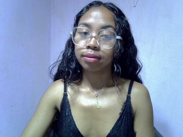 Oceane1 live cam on BongaCams