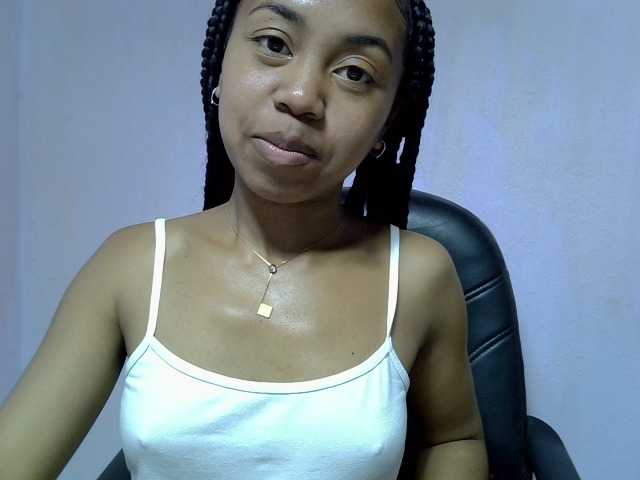 Oceane1 live cam on BongaCams