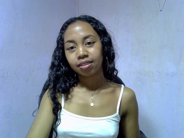 Oceane1 live cam on BongaCams