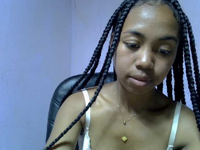 Oceane1 live cam on BongaCams