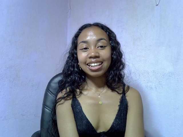 Oceane1 live cam on BongaCams