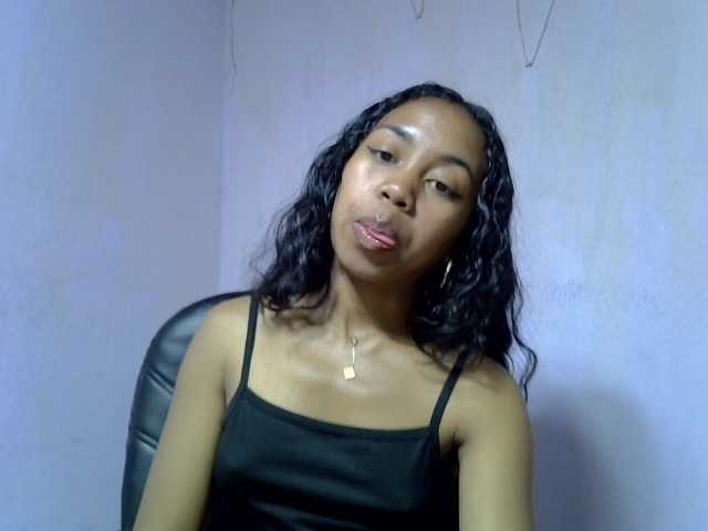 Oceane1 live cam on BongaCams