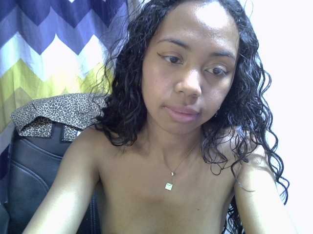 Oceane1 live cam on BongaCams