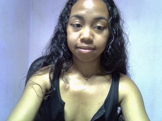 Oceane1 live cam on BongaCams