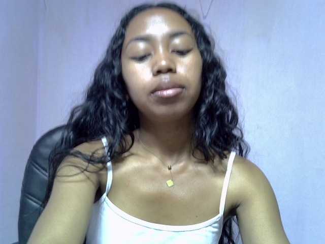 Oceane1 live cam on BongaCams