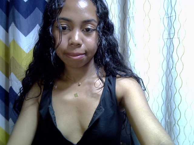 Oceane1 live cam on BongaCams