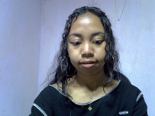 Oceane1 live cam on BongaCams