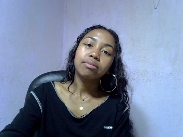 Oceane1 live cam on BongaCams