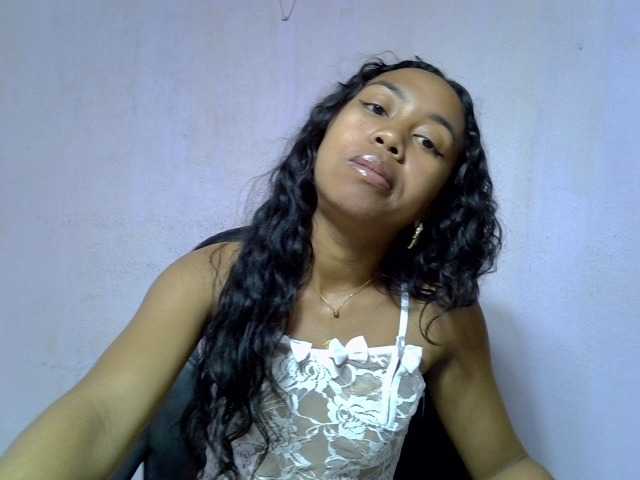 Oceane1 live cam on BongaCams