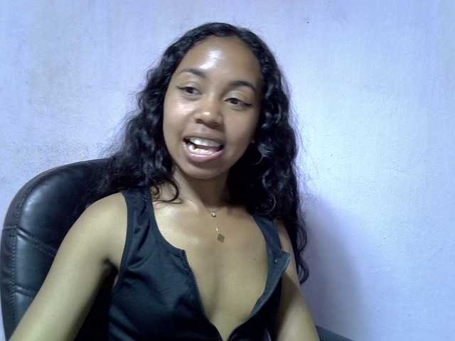 Oceane1 live cam on BongaCams