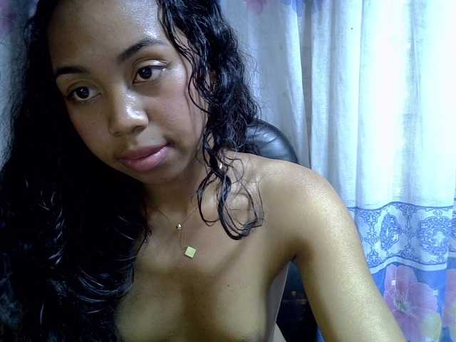 Oceane1 live cam on BongaCams