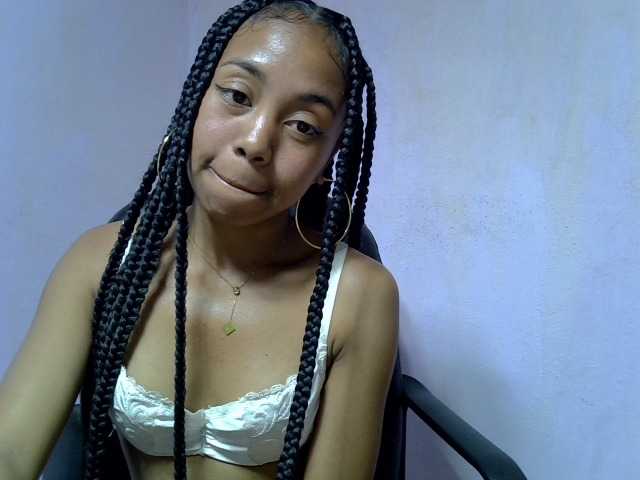 Oceane1 live cam on BongaCams