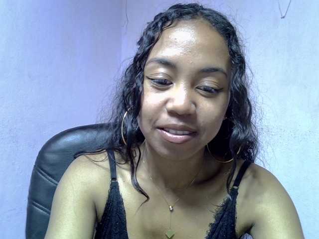 Oceane1 live cam on BongaCams