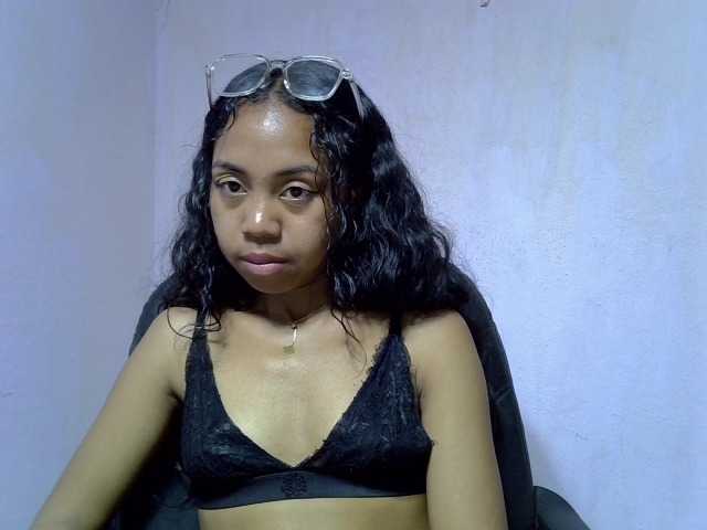 Oceane1 live cam on BongaCams