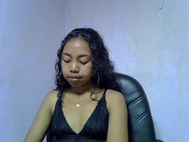 Oceane1 live cam on BongaCams