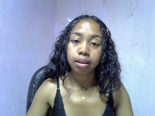 Oceane1 live cam on BongaCams