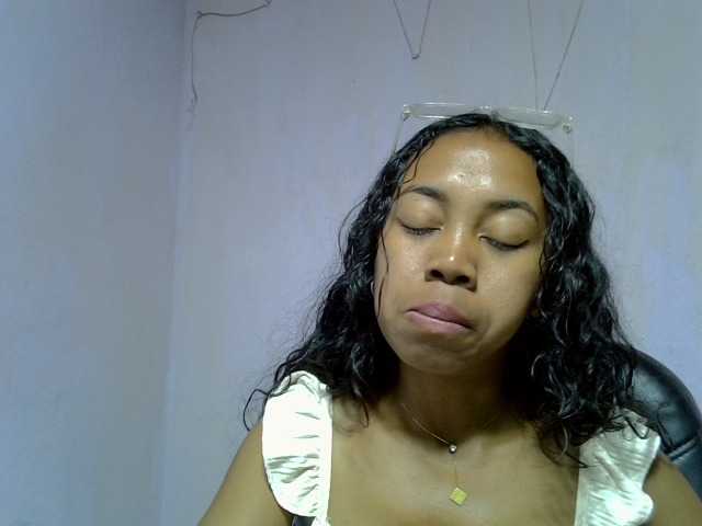 Oceane1 live cam on BongaCams