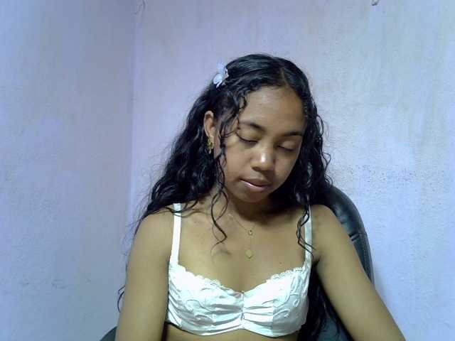 Oceane1 live cam on BongaCams