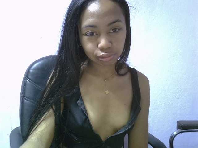 Oceane1 live cam on BongaCams