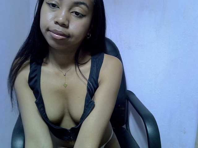 Oceane1 live cam on BongaCams