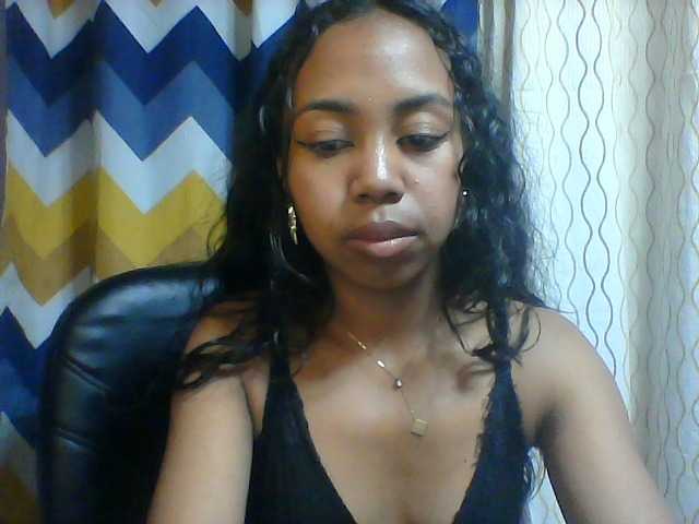 Oceane1 live cam on BongaCams