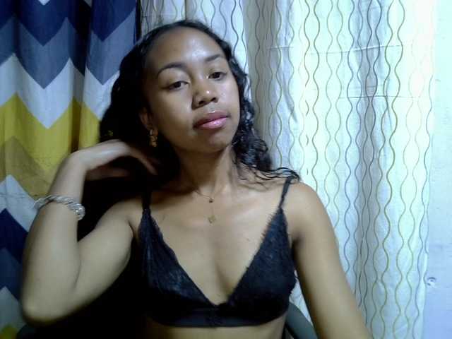 Oceane1 live cam on BongaCams