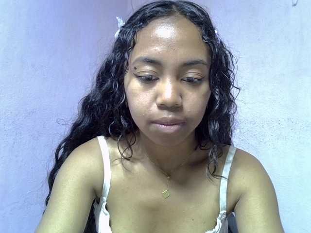 Oceane1, live now on BongaCams