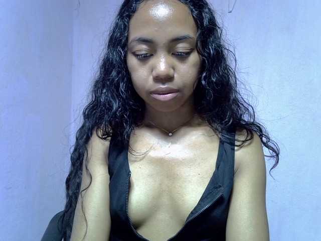 Oceane1 live cam on BongaCams