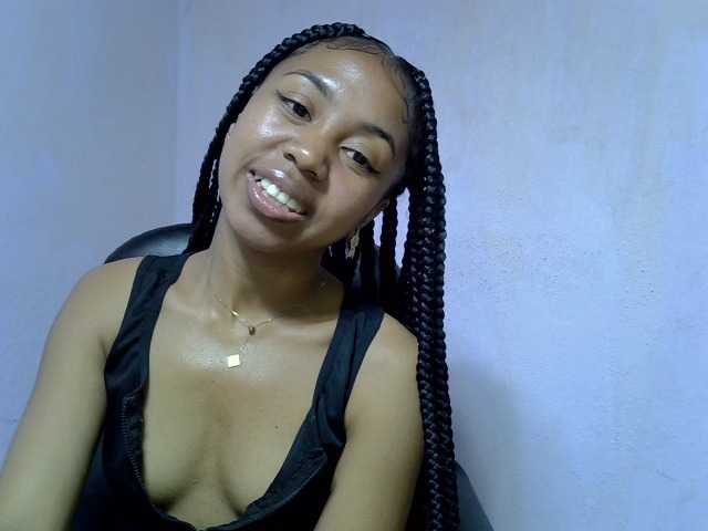 Oceane1 live cam on BongaCams