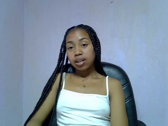 Oceane1 live cam on BongaCams